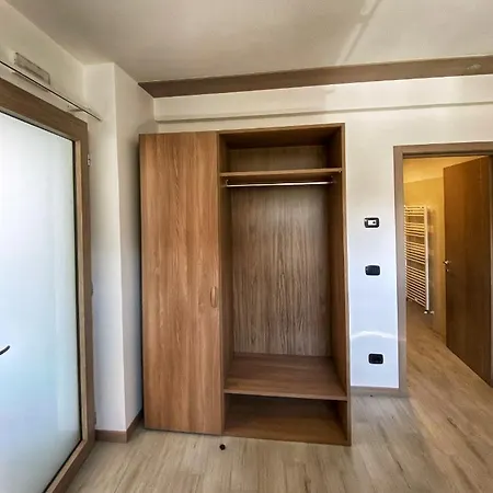 Guest house Locazione Turistica El Sghirlo